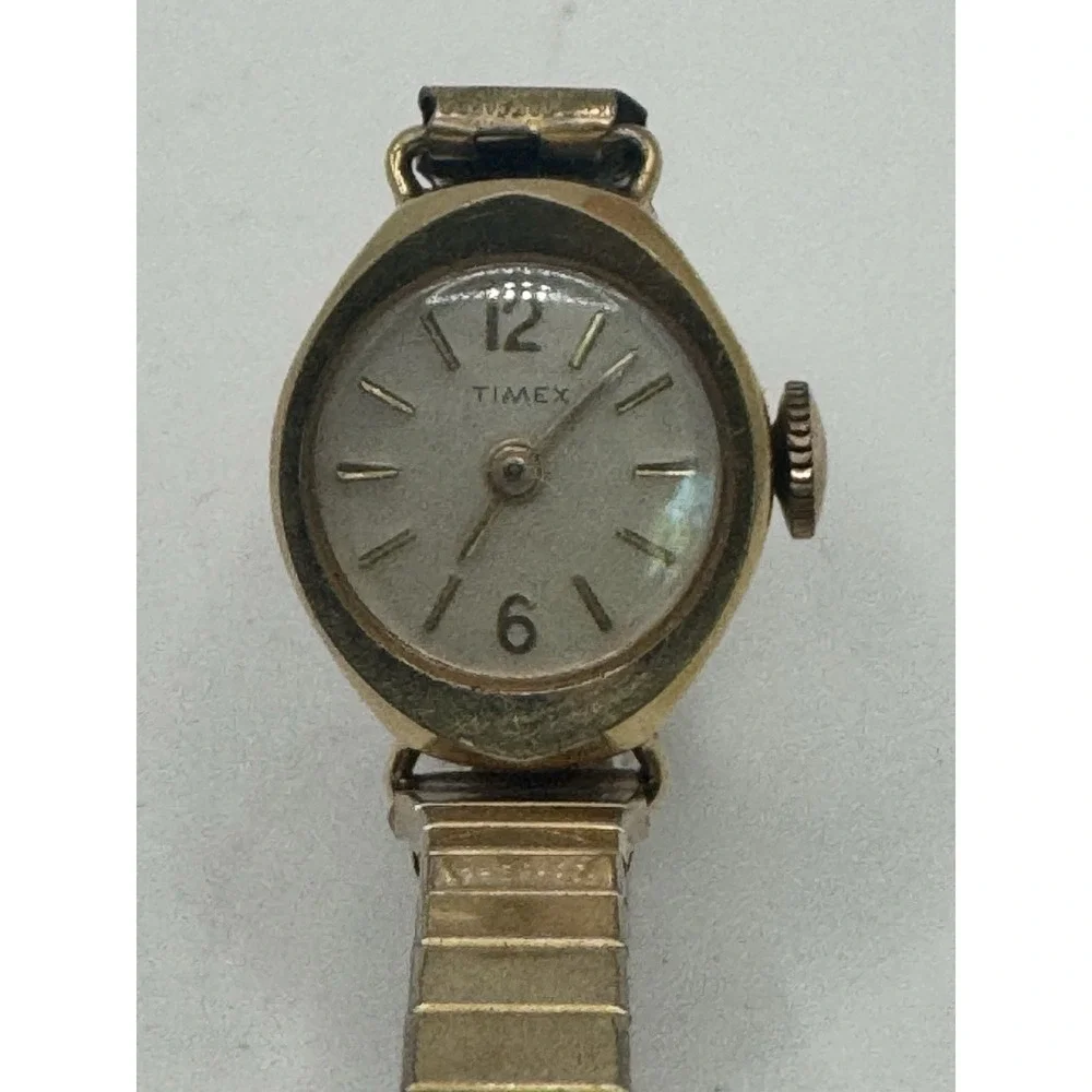 Vintage Timex Womens Oval Gold Tone‎ Watch Speidel Expansion Band Untested